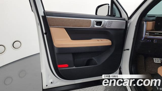 Hyundai Santa Fe 2024 — Photo 7/32