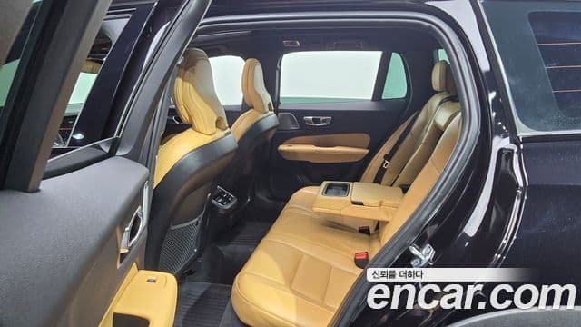Volvo V60 Cross Country 2020 — Şəkil 11/20