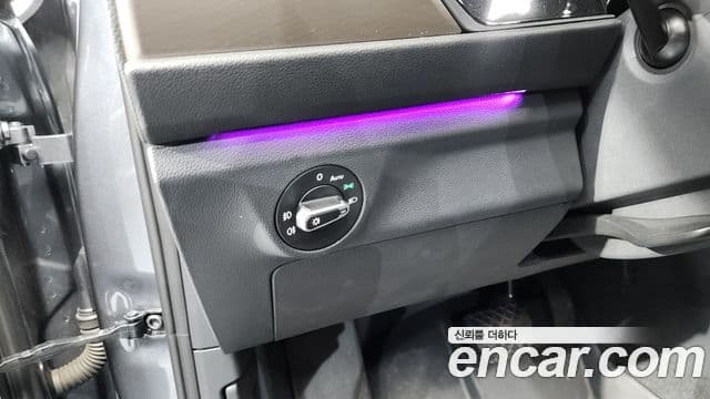 Volkswagen Jetta 2021 — Photo 17/34