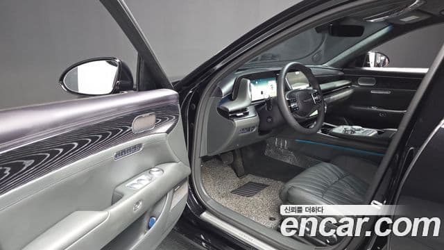 Genesis G90 2023 — ფოტო 10/20