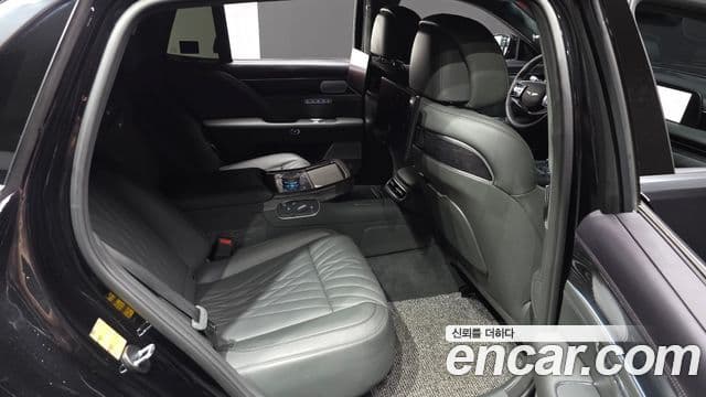 Genesis G90 2023 — ფოტო 12/20