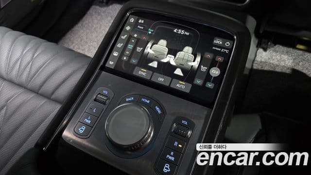 Genesis G90 2023 — Photo 7/39