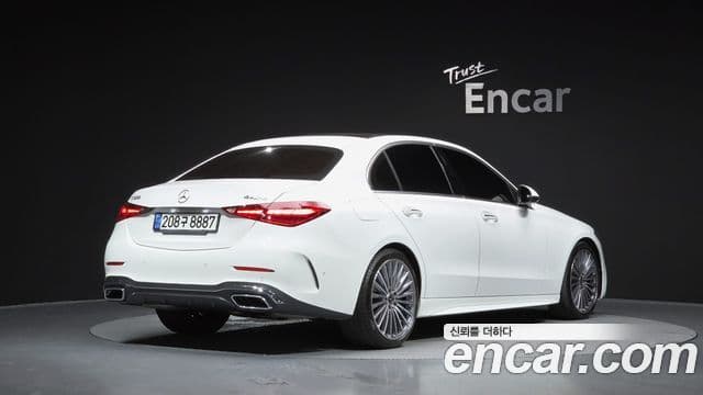 Mercedes-Benz C-Class 2023 — ფოტო 1/20