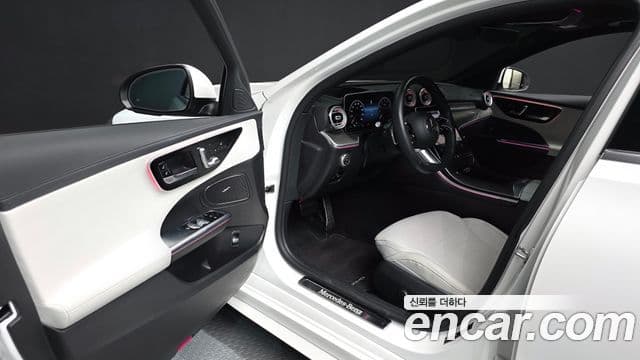 Mercedes-Benz C-Class 2023 — ფოტო 9/20