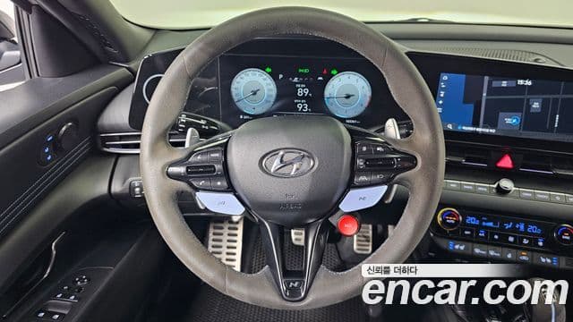 Hyundai Avante 2022 — ფოტო 13/20