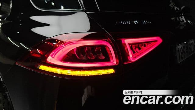 Mercedes-Benz GLE-Class 2022 — ფოტო 10/37