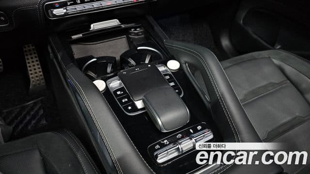 Mercedes-Benz GLE-Class 2022 — ფოტო 16/37