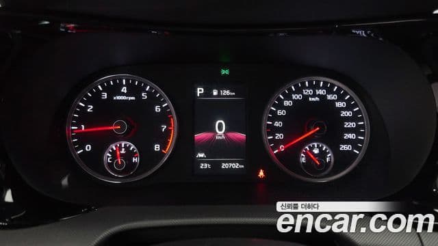 Kia K5 2021 — фото 8 из 20