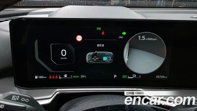 Kia Sorento 2024 — ფოტო 8/20