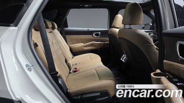 Kia Sorento 2024 — ფოტო 11/20