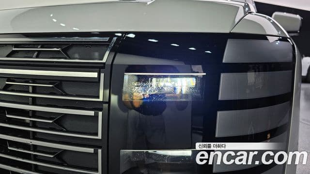 Hyundai Palisade 2025 — Photo 33/35
