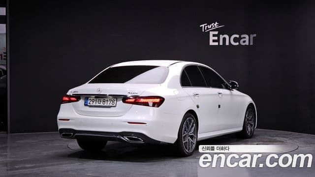 Mercedes-Benz E-Class 2021 — Şəkil 2/20