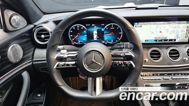 Mercedes-Benz E-Class 2021 — Şəkil 12/20