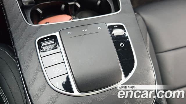 Mercedes-Benz E-Class 2021 — Şəkil 17/20