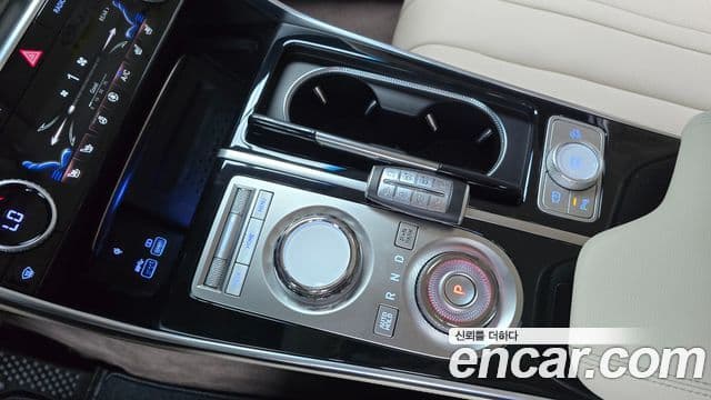 Genesis GV80 2023 — ფოტო 9/20