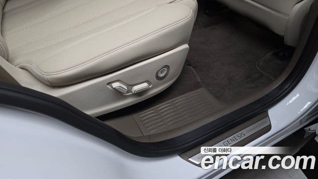 Genesis GV80 2023 — ფოტო 31/33