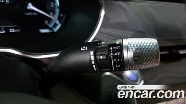 Genesis Electrified G80 2022 — ფოტო 16/20