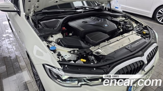 BMW 3 Series 2022 — ფოტო 5/20