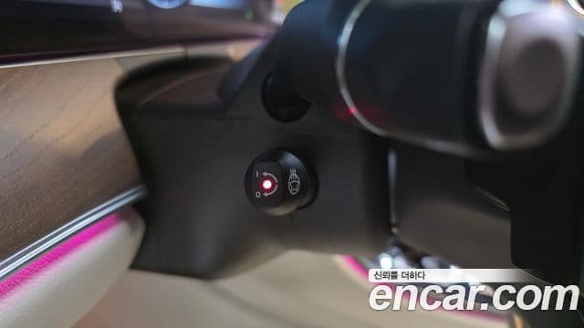 Mercedes-Benz E-Class 2019 — фото 17 из 20