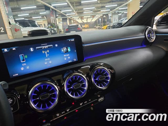 Mercedes-Benz A-Class 2023 — ფოტო 6/20