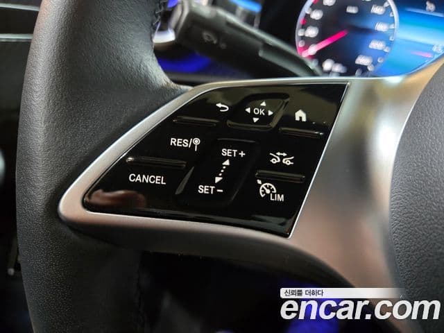 Mercedes-Benz A-Class 2023 — ფოტო 8/20