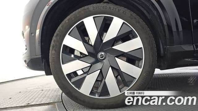 Volvo XC90 2024 — Photo 36/36