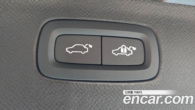 Volvo XC90 2024 — Photo 35/36