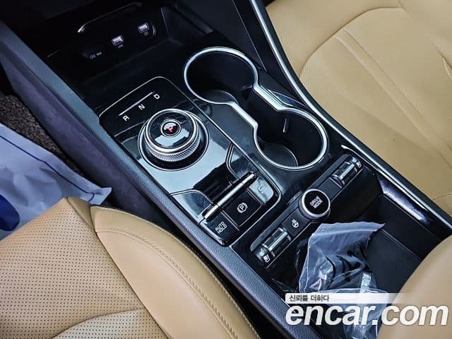Kia K5 2021 — Şəkil 6/20