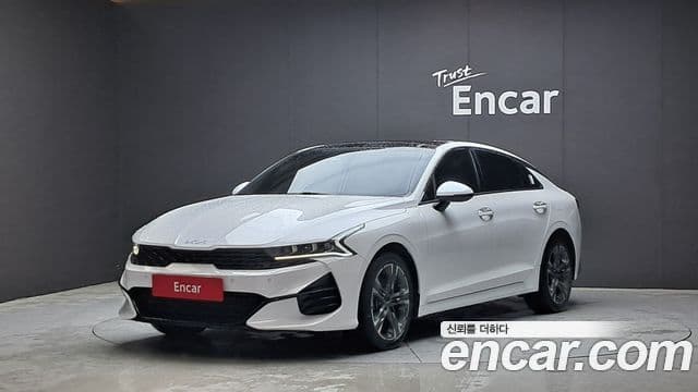 Kia K5 2023 — ფოტო 1/20