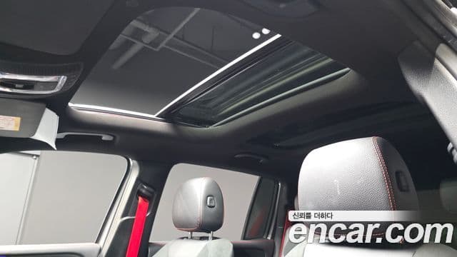 Mercedes-Benz GLB-Class 2021 — Şəkil 19/20