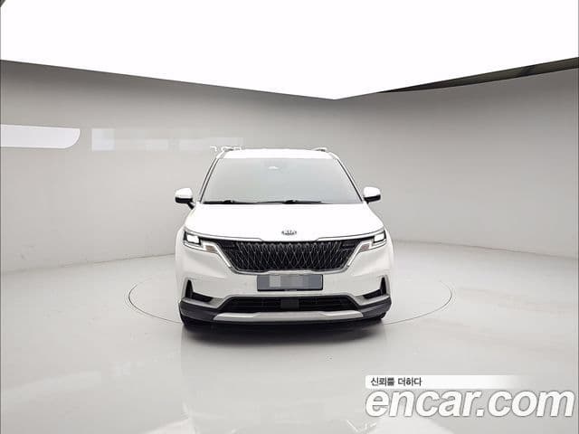 Kia Carnival 2020 — ფოტო 1/20