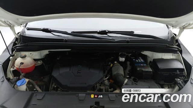 Kia Carnival 2020 — ფოტო 17/20