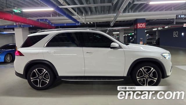 Mercedes-Benz GLE-Class 2022 — фото 3 из 20