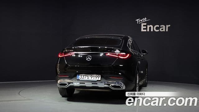 Mercedes-Benz GLC-Class 2025 — Şəkil 4/20