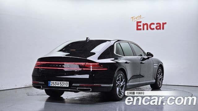 Genesis G90 2022 — Şəkil 26/30