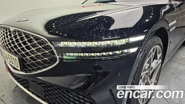 Genesis G90 2022 — Şəkil 13/30