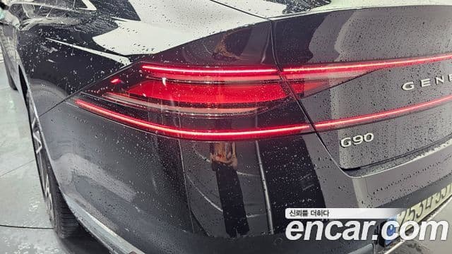 Genesis G90 2022 — Şəkil 20/30