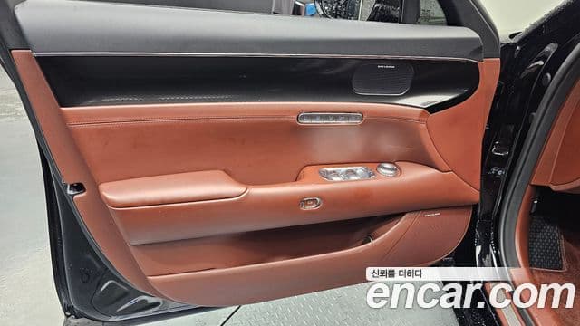 Genesis G90 2022 — Şəkil 22/30