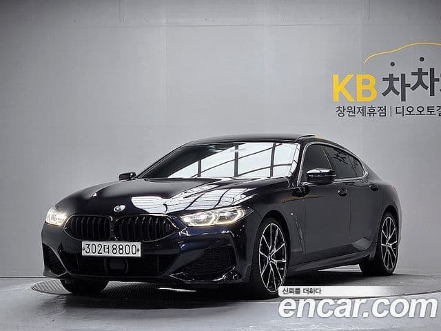 BMW 8 Series 2020 — Şəkil 10/20