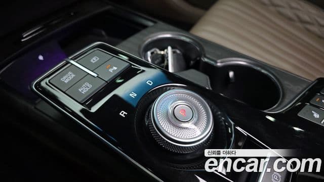 Kia K8 2022 — Şəkil 7/20