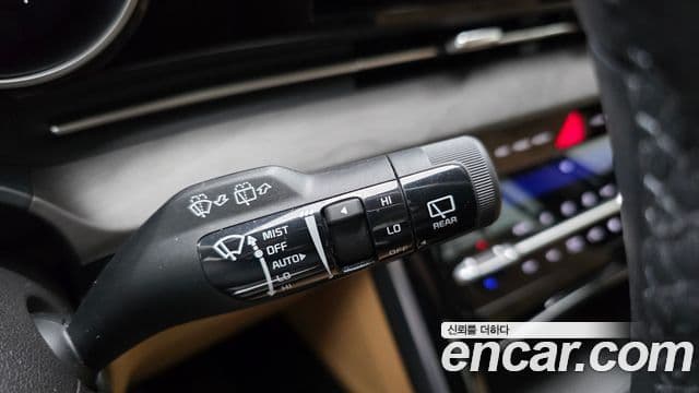 Kia Carnival 2023 — фото 20 из 20