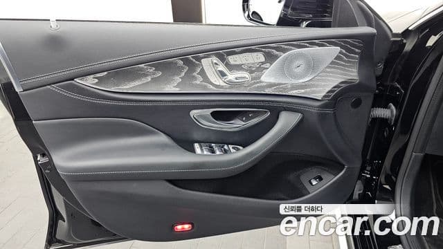 Mercedes-Benz AMG GT 2023 — Şəkil 2/35