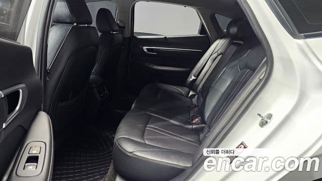 Hyundai Sonata 2022 — Şəkil 12/20