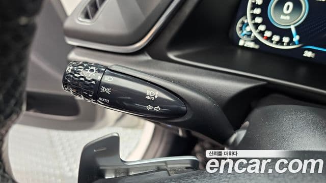 Hyundai Sonata 2022 — Şəkil 18/20