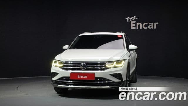 Volkswagen Tiguan 2021 — ფოტო 3/20