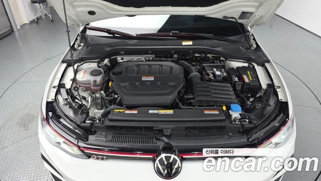 Volkswagen Golf 2024 — ფოტო 6/20