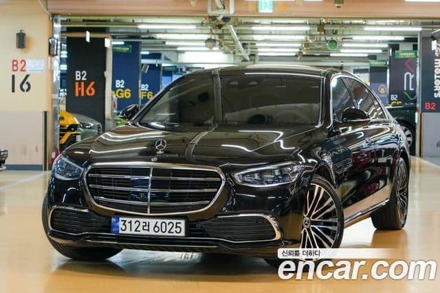 Mercedes-Benz S-Class 2023 — ფოტო 2/20