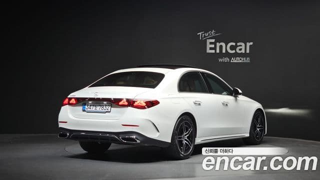 Mercedes-Benz E-Class 2025 — ფოტო 2/20