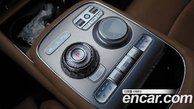 Genesis G90 2023 — фото 9 из 20