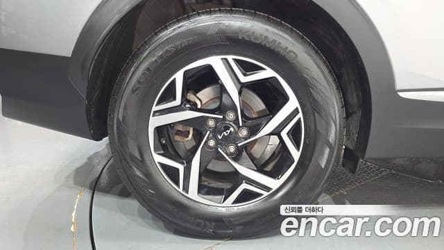 Kia Sportage 2022 — фото 5 из 20